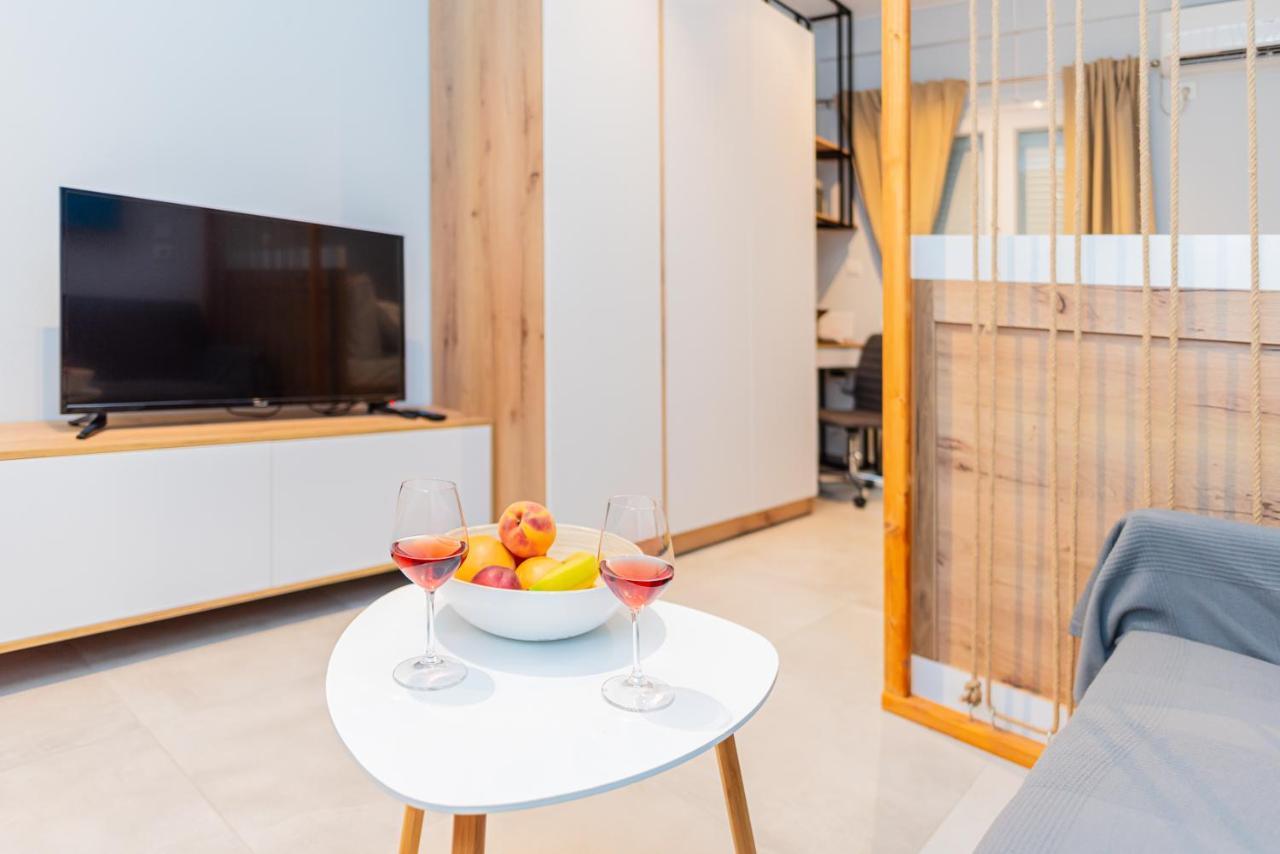 Welcome Home 365 Studio Apartment Nº1 Thessaloniki City Centre 외부 사진